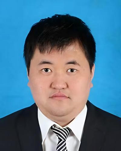 郑州升达经贸管理学院总务处 冯亚飞.jpg